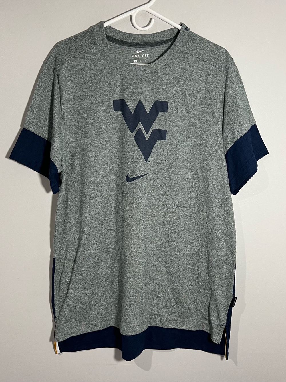Nike West Virginia Mountaineers Gray Blue Dri-Fit Short Sleeve T-Shirt Men’s XL